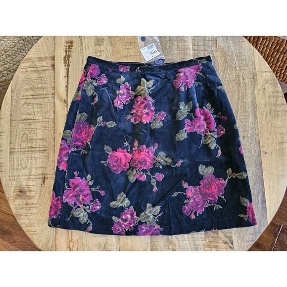 Limited Vintage Floral Velvet Wrap Skirt Women’s Size 2 NWT Goth Grunge Y2K - Picture 5 of 7